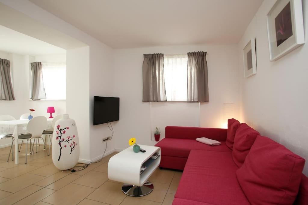 Sunny Apartment At Rostock - Pink Extérieur photo