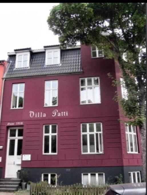 Apartment At Rostock - Pink Extérieur photo
